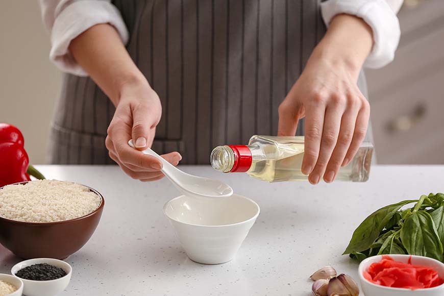 Your Guide to the Different Types of Vinegar